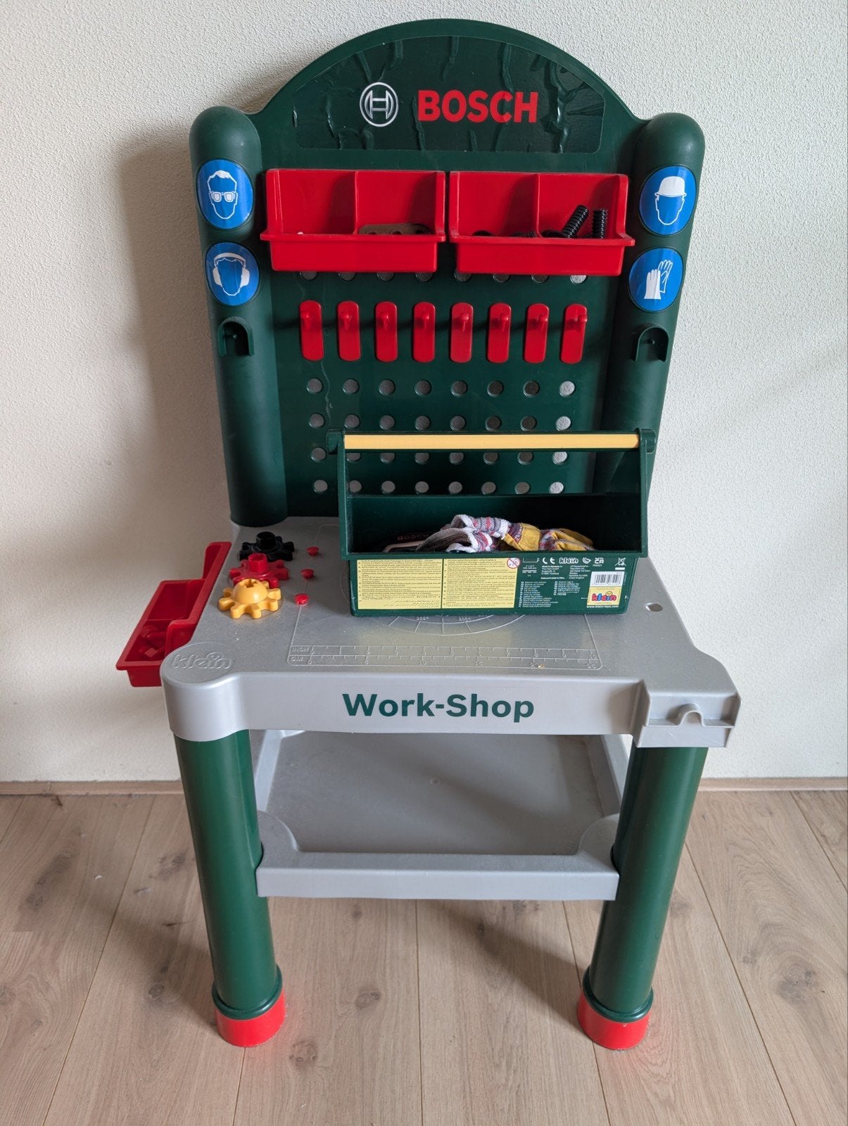 Bosch werkbank met accessoires, Ophalen