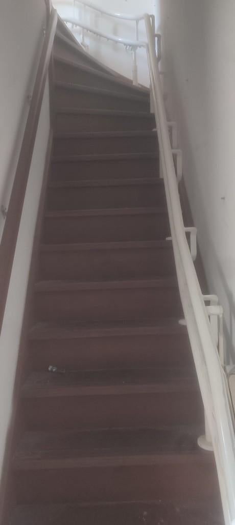 trap lift, Diversen, Ophalen, Zo goed als nieuw, Met bocht
