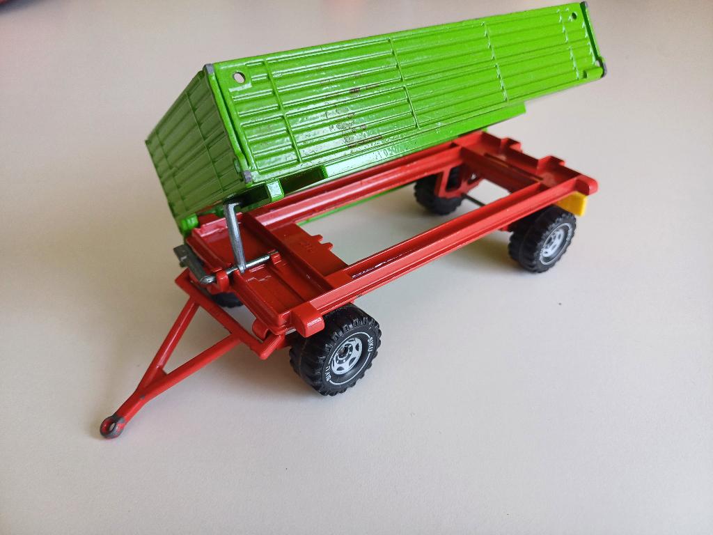 Siku trailer kantelbaar prima staat, Ophalen of Verzenden, Gebruikt, Tractor of Landbouw, Schuco