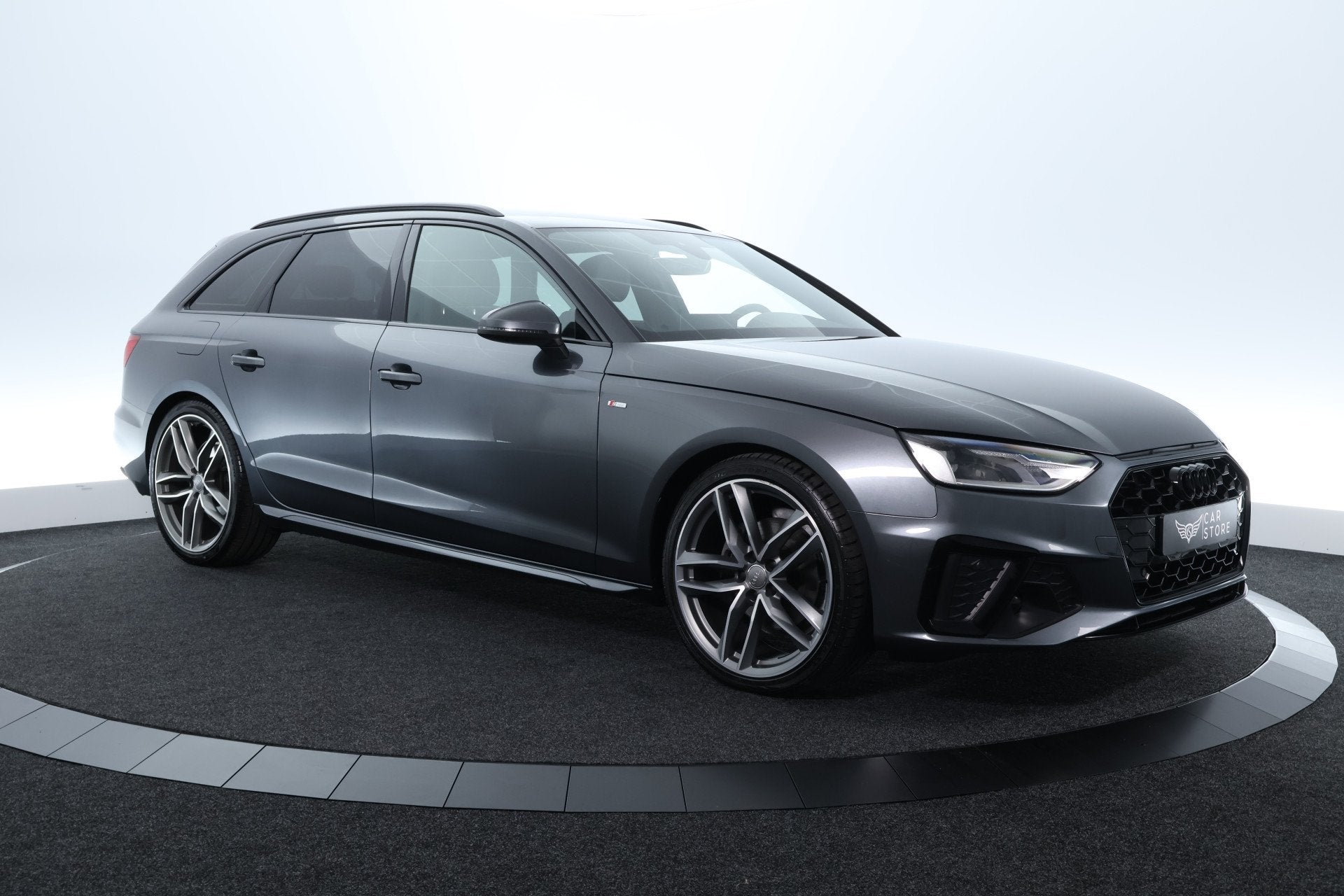 Audi A4 Avant 35 TFSI S edition |LED|CARPLAY|LEDER|CAMERA|EL, Auto's, Audi, Gebruikt, Euro 6, 4 cilinders, 1984 cc