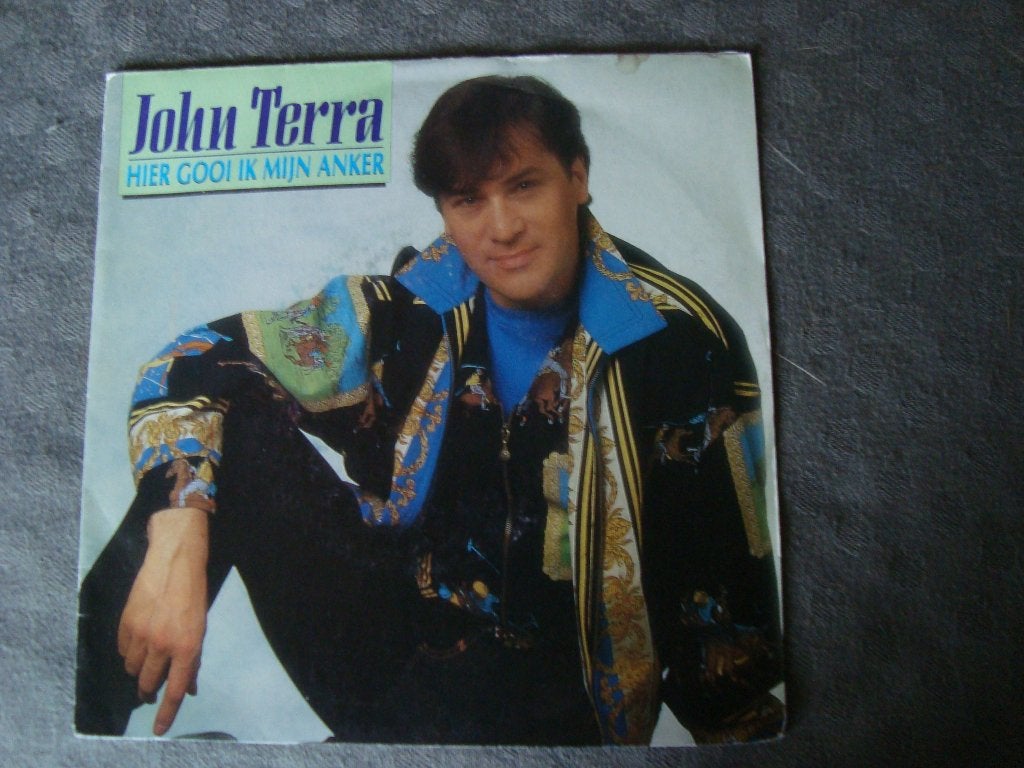 John terra- hier gooi ik mijn anker, Ophalen of Verzenden, Zo goed als nieuw, Nederlandstalig