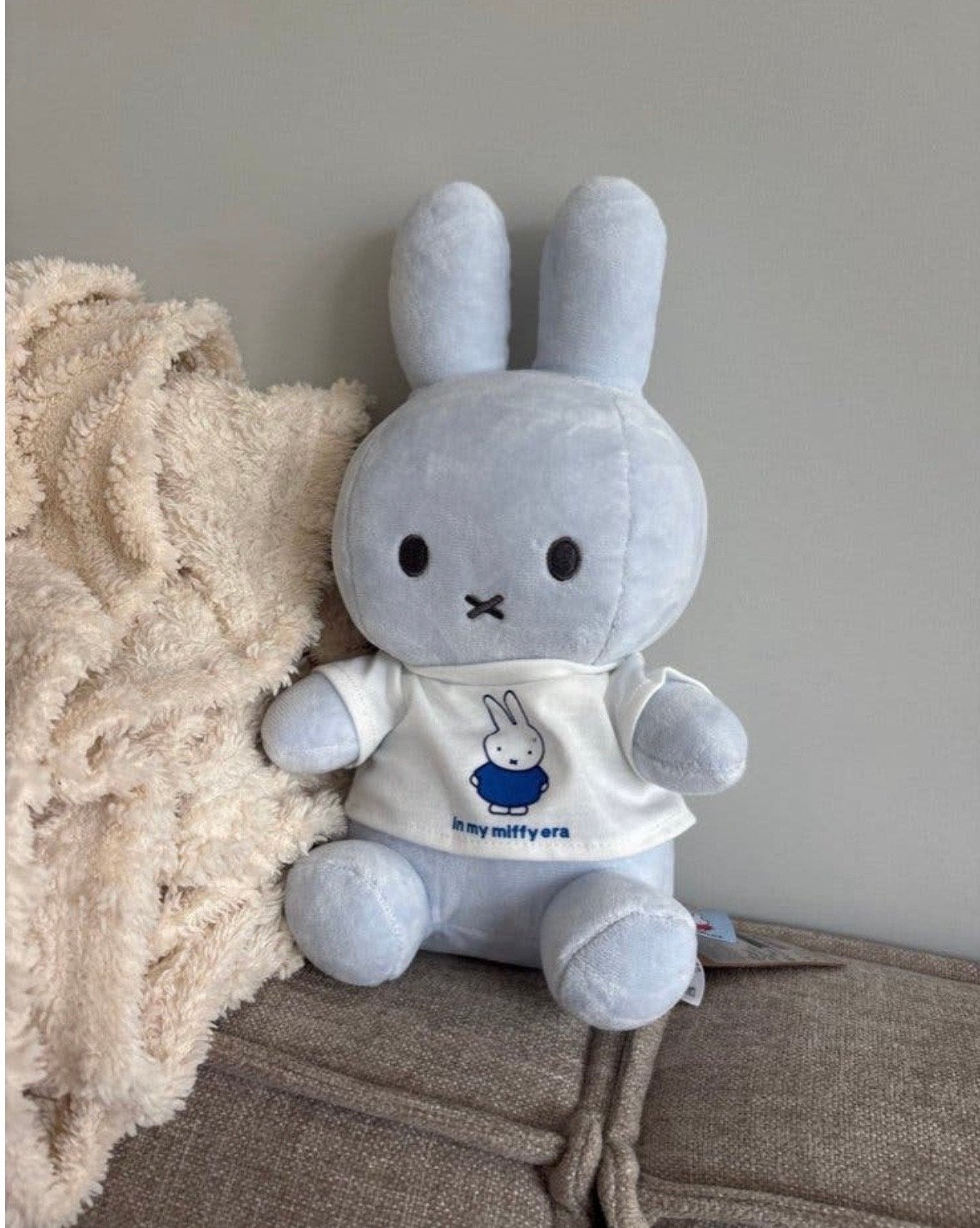 Nijntje knuffel met 'in my miffy era' shirt - Zo goed als ni, Overige merken, Blauw, Konijn, Nijntje