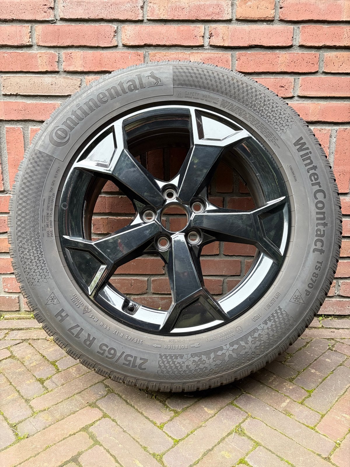 Winterbanden met velgen 215/65 R17 (Audi Q3, VW Tiguan, etc), Auto-onderdelen, Ophalen, Banden en Velgen, 17 inch, Winterbanden