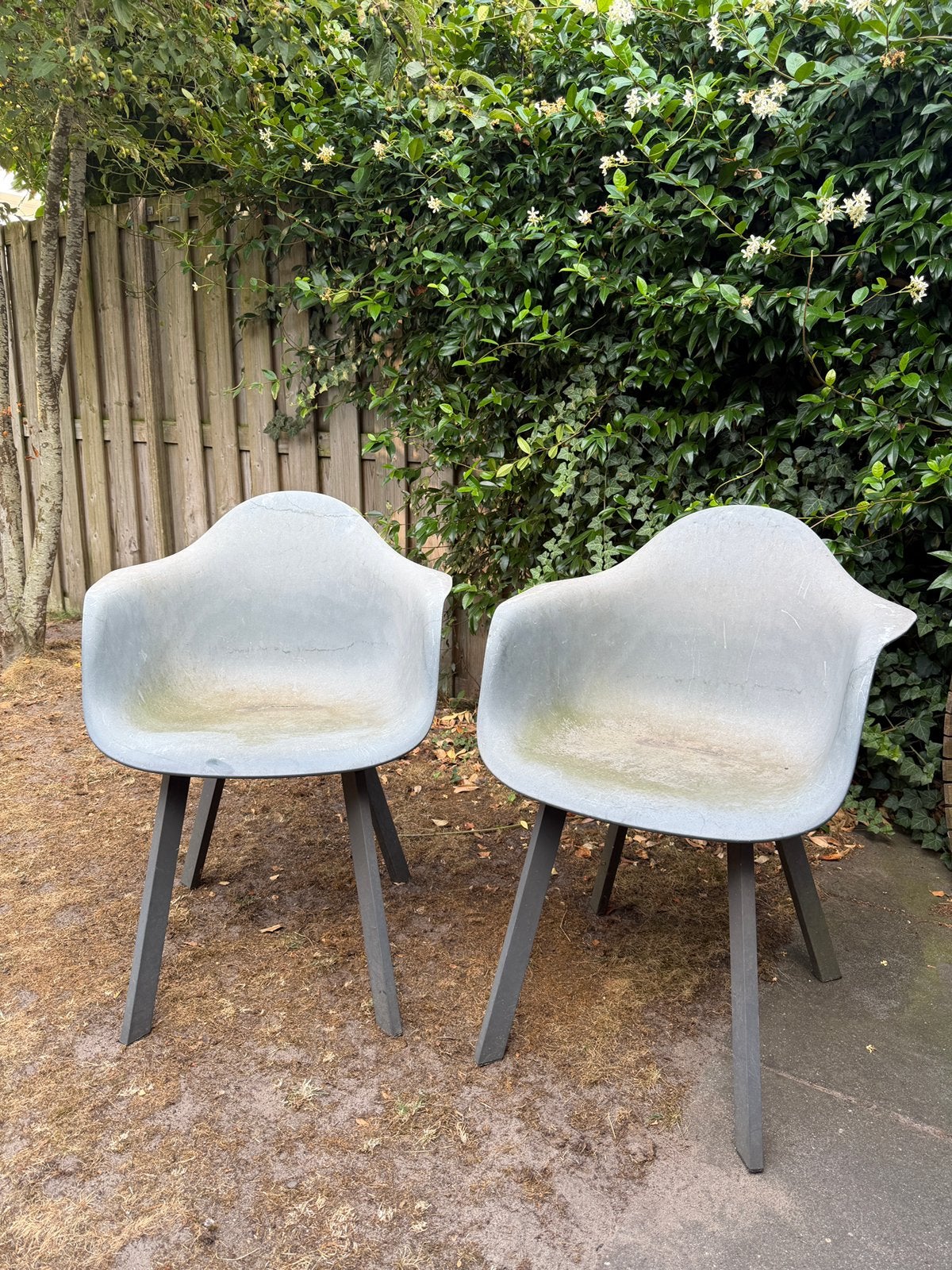Twee kuip tuinstoelen, Tuin en Terras, Ophalen, Gebruikt, Kunststof