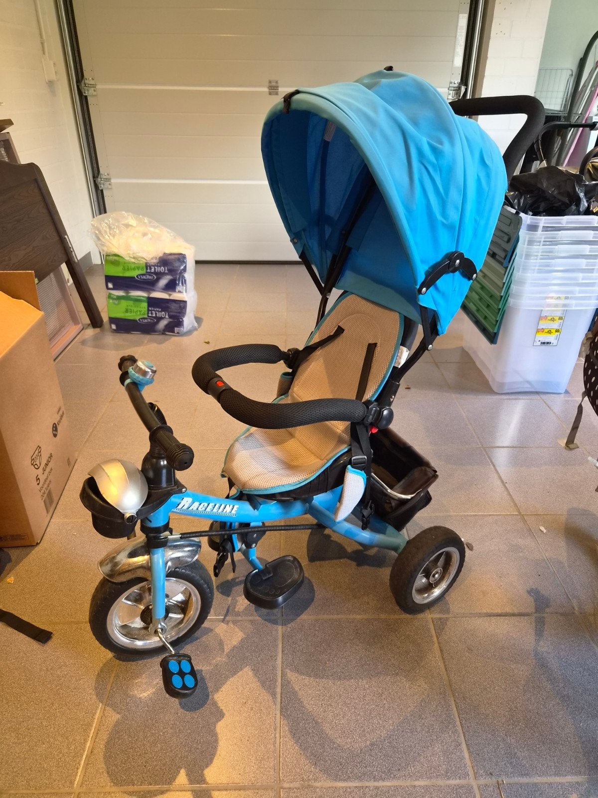 kinderwagen kinderfiets, Ophalen