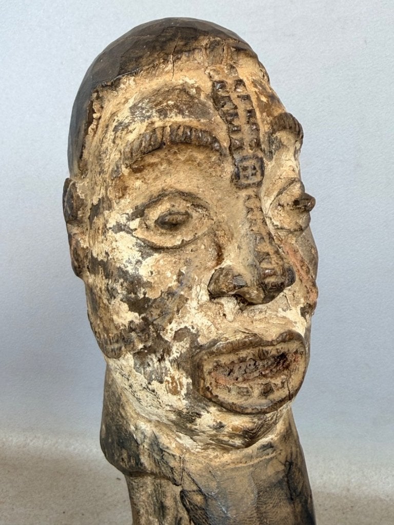 260615 Oud Afrikaans Idoma Sculpture with stand - Nigeria., Ophalen of Verzenden