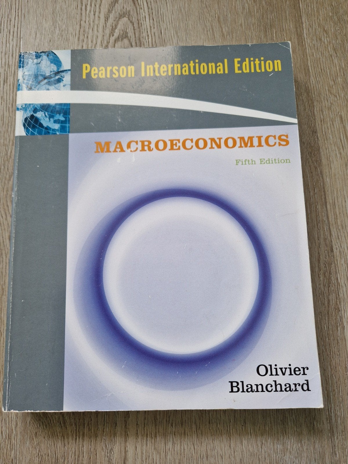 Macroeconomics, Boeken, Studieboeken en Cursussen, Ophalen of Verzenden, Beta, Gelezen, HBO