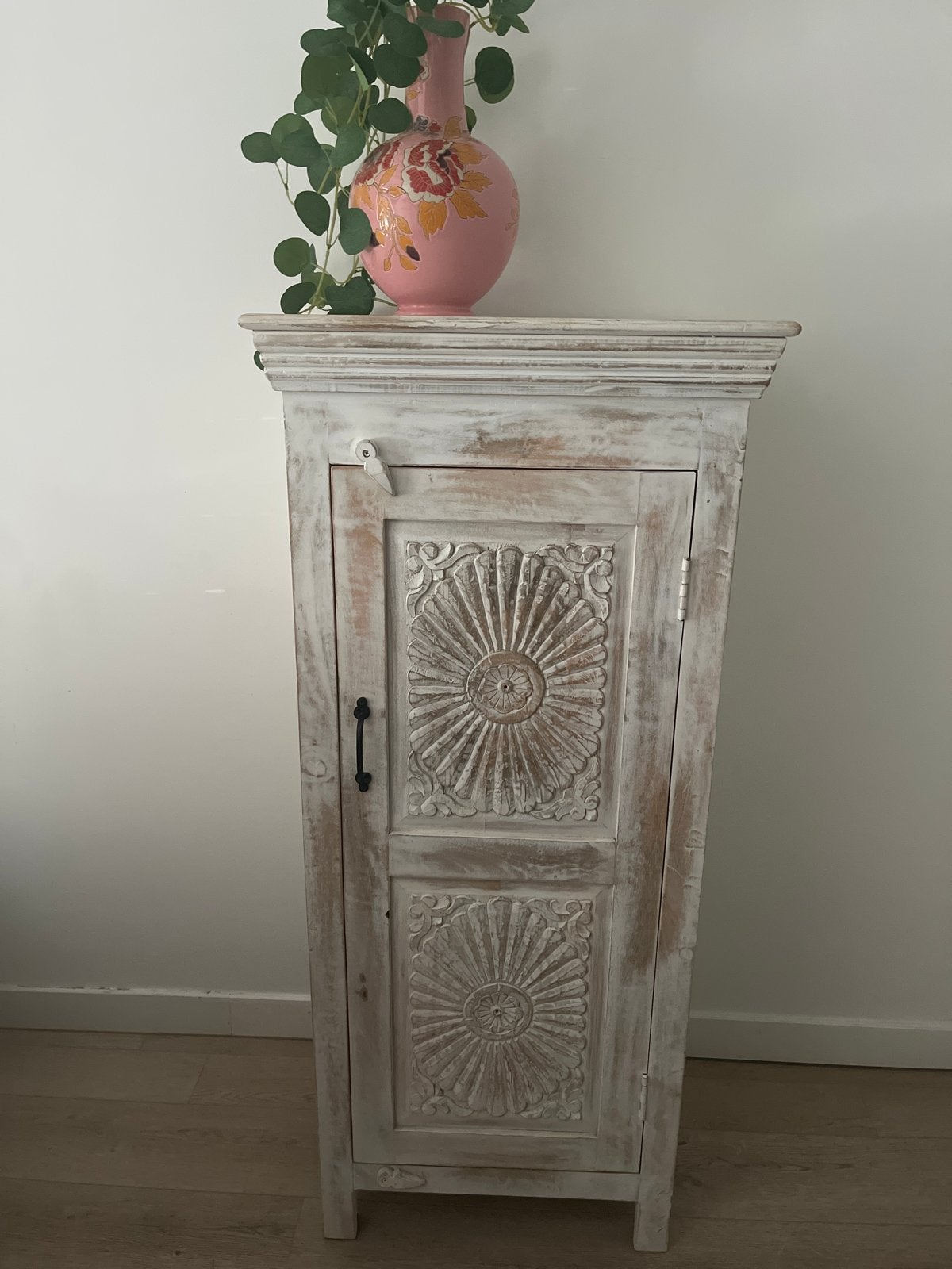 Mooie balinese kast!, Huis en Inrichting, Ophalen of Verzenden, Zo goed als nieuw