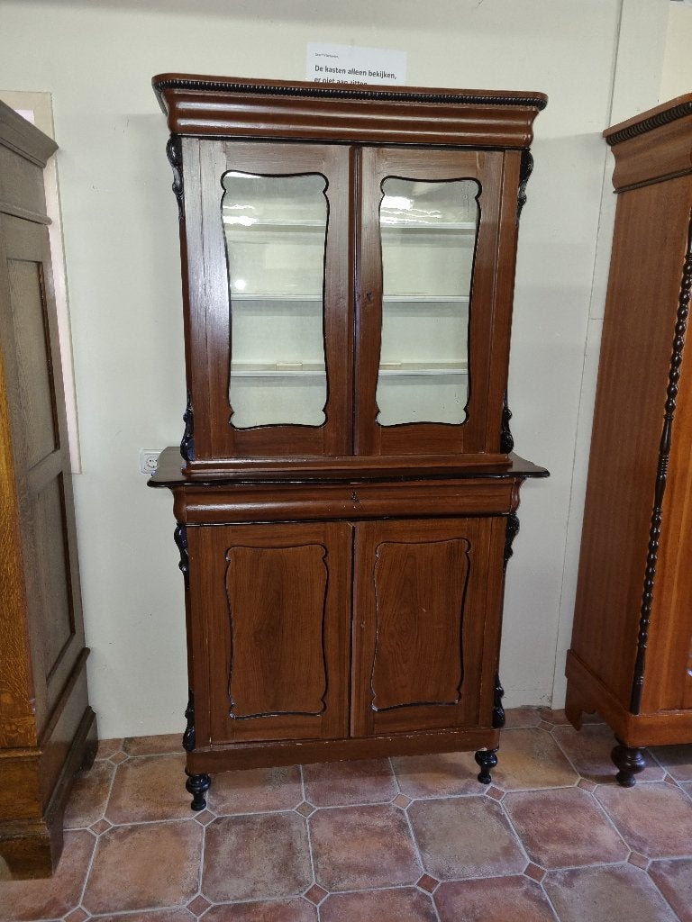 Antieke Grenen Kast in Originele Oude Verf, Ophalen