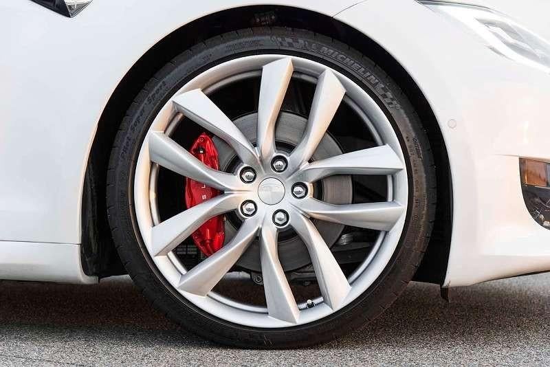 Nieuwe Tesla model S Arachnid21" velgen inclusief banden, Ophalen