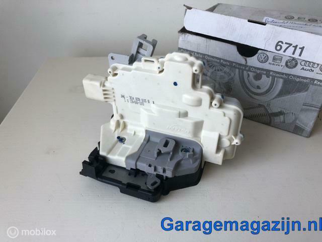 Deurslot mechaniek linksachter 3C4839015B VW Passat Tiguan, Auto-onderdelen, Volkswagen, Nieuw, Ophalen of Verzenden, Volkswagen