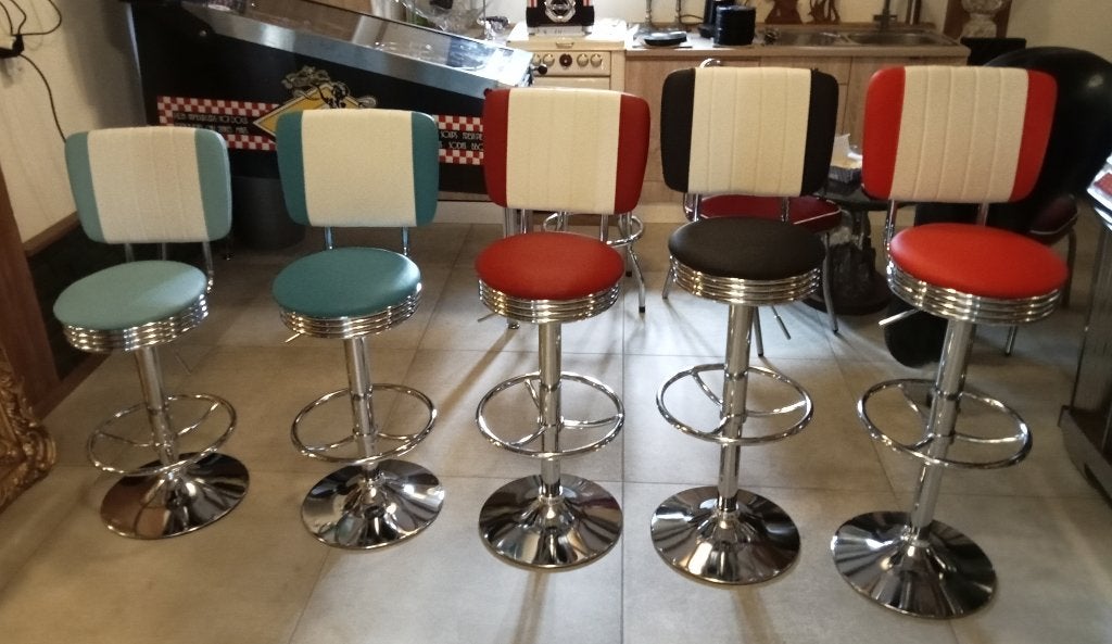 Super mooie nieuwe degelijke retro barkruk., Huis en Inrichting, Barkrukken, 60 tot 90 cm, Nieuw, Ophalen of Verzenden, 1 kruk