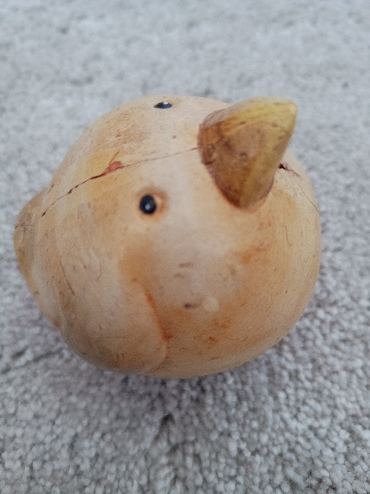 Beeldje kleine vogel of kuiken handgemaakt keramiek, Verzamelen, Verzenden, Gebruikt, Vogel, Beeldje of Figuurtje