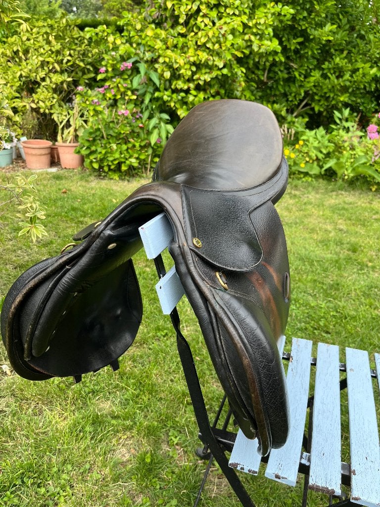 Sellier Henri de Rivel zadel 17’’, Ophalen, Gebruikt, Dressuur, M (17 inch)