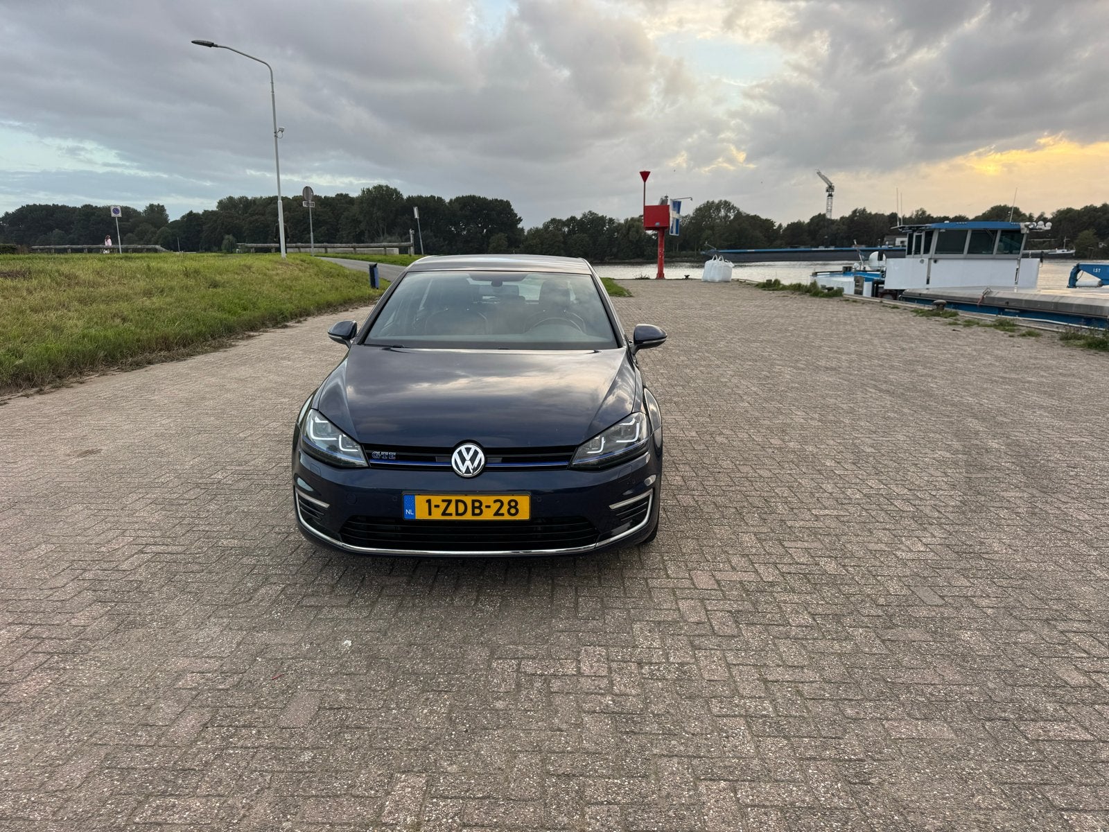 Volkswagen Golf 1.4 TSI Phev 150KW GTE 5D 2014 Blauw, 4 cilinders, Blauw, 1499 kg, Onderhoudsboekje