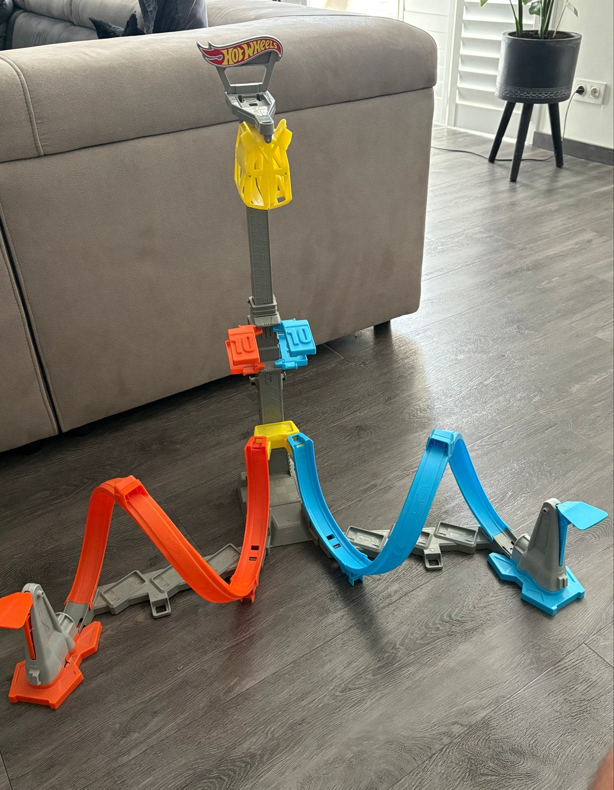 Hot Wheels Monster Trucks baan en auto's, Ophalen of Verzenden, Gebruikt, Jongen