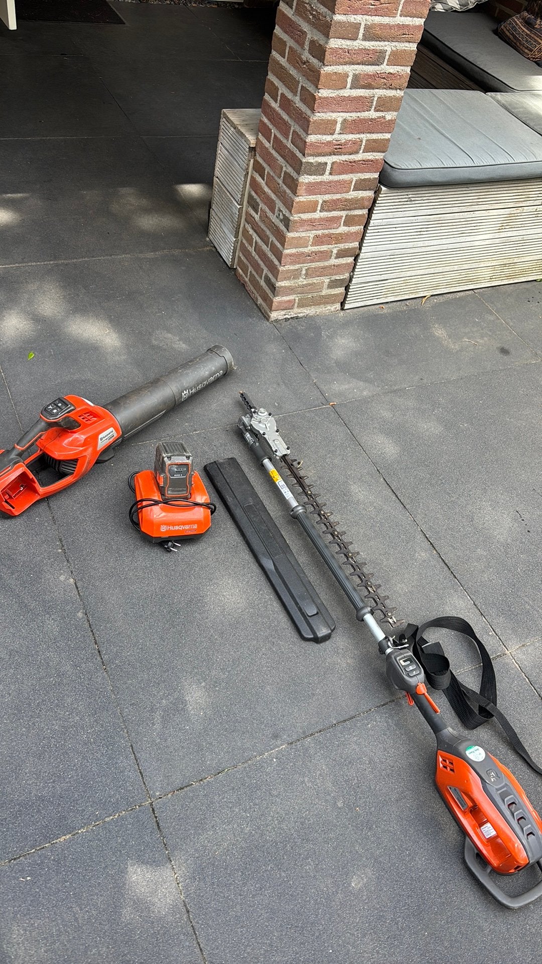 Husqvarna accu tuinset te koop, Ophalen, Accu