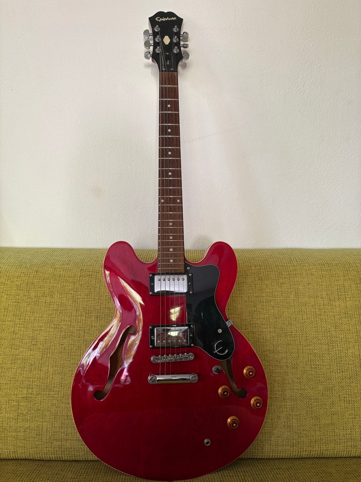 Epiphone Dot ES-335 Semi-Hollow Body Gitaar - Cherry Rood, Ophalen, Zo goed als nieuw, Semi-solid body, Epiphone
