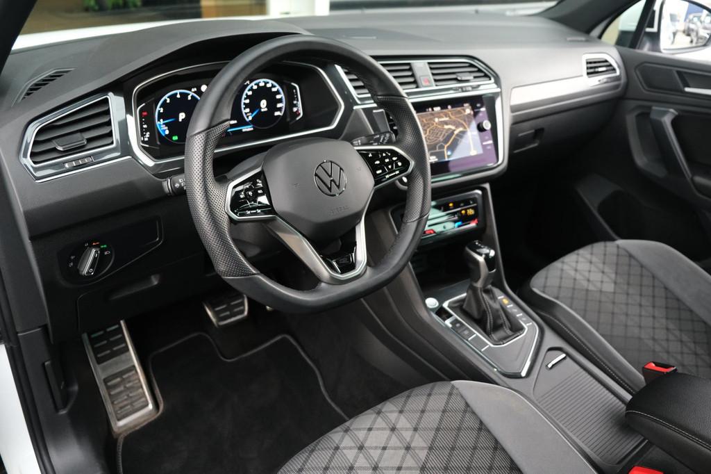 Volkswagen Tiguan 1.5 TSI R-Line DSG Navi Virtual Led Cam Ac, 15 km/l, 1498 cc, 4 cilinders, 150 pk