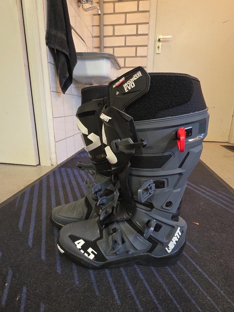Crosslaarzen Leatt 4.5 HydraDri Graphene NIEUW!, Motoren, Heren, Ophalen of Verzenden, Nieuw zonder kaartje, Leatt