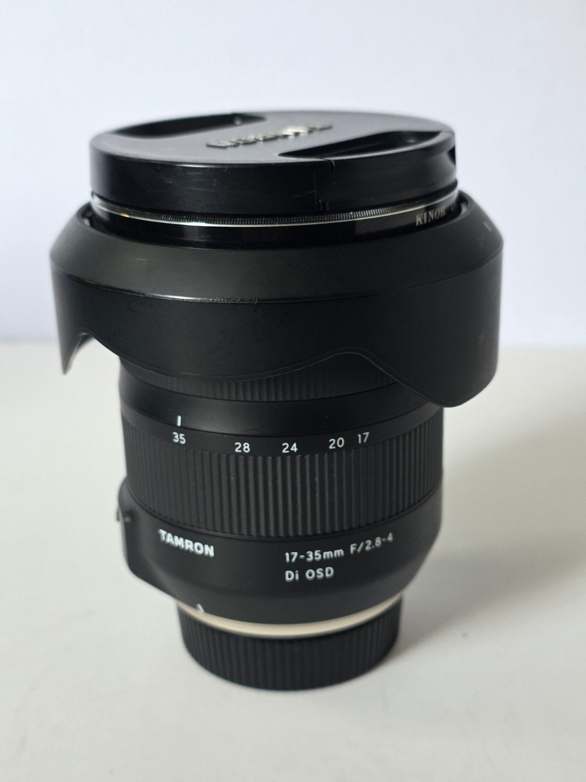 Tamron 17-35mm F/2.8-4 Di OSD voor Nikon F, Ophalen, Groothoeklens, Zo goed als nieuw, Zonnekap