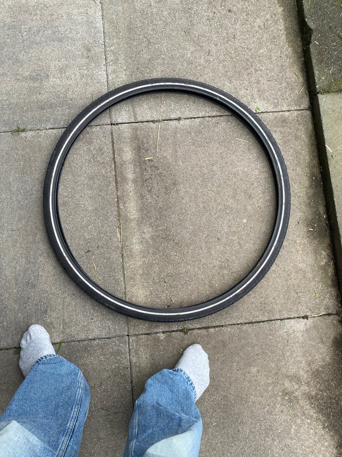 Buitenband met velg 28 x 1.40 (700 x 35C) - Origineel, Fietsen en Brommers, Ophalen, Gebruikt, Band, Rubber