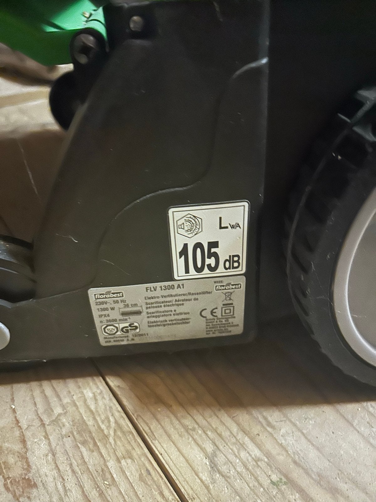Florabest Elektrische Verticuteermachine FLV 1300 A1, Ophalen, Zo goed als nieuw, Elektrisch