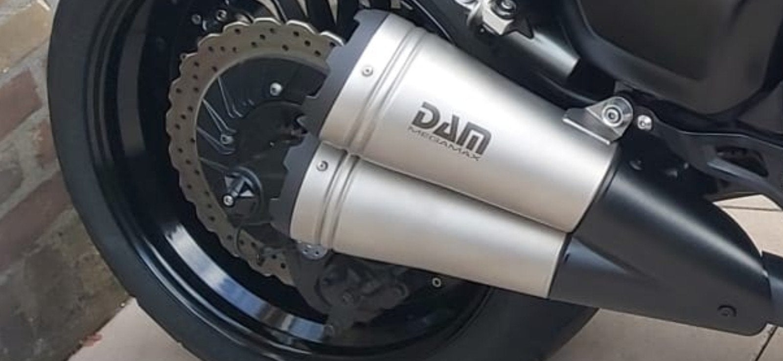 Vmax 1700  Dam uitlaten set nieuwstaat   &  vmx  1700 parts, Motoren, Ophalen of Verzenden, Gebruikt