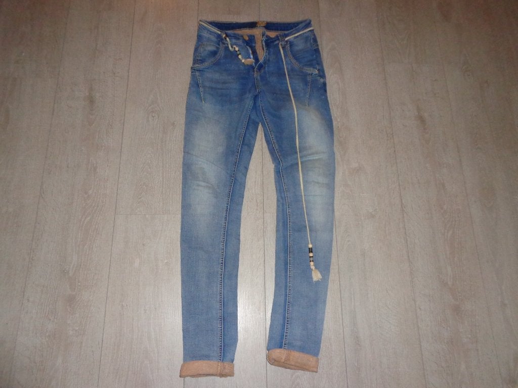 super gave damesspijkerbroek van BIANCO, maat 36, Kleding | Dames, Ophalen of Verzenden, Gedragen, Blauw, W28 - W29 (confectie 36)