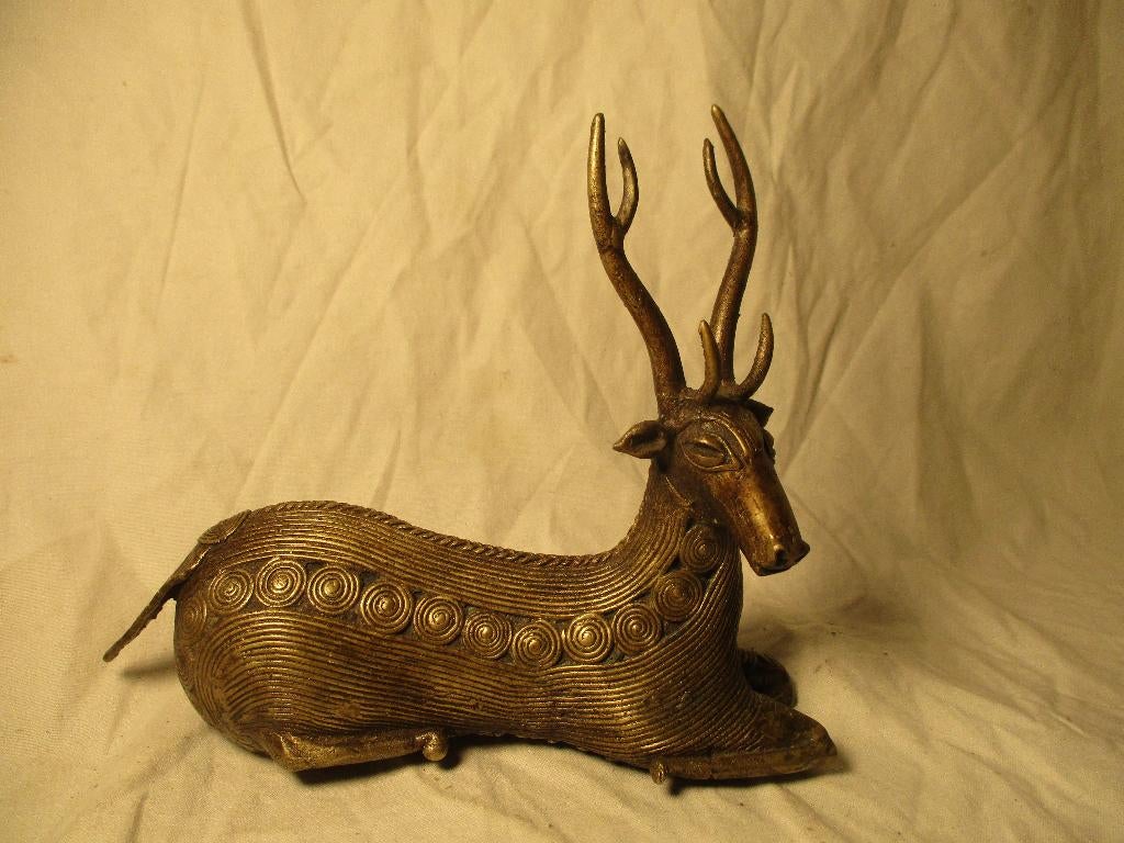 antiek beeldje van koper-brons hert Azie, Antiek en Kunst, Ophalen of Verzenden