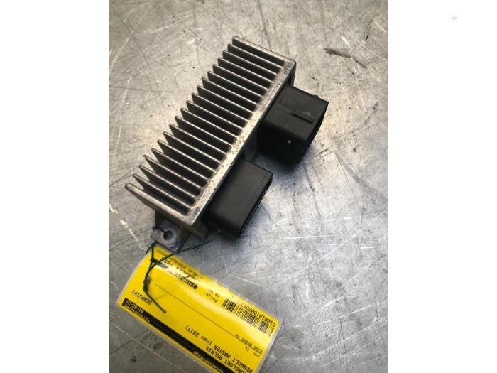 Voorgloei Relais van een Renault Master, Gebruikt, -, Renault, -