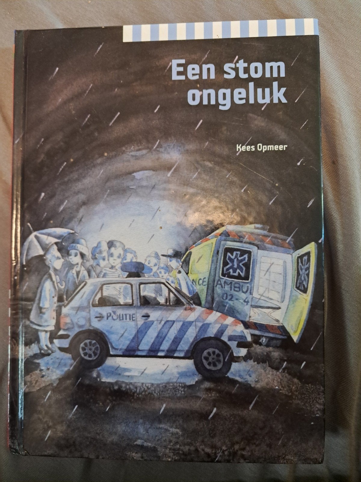 Een stom ongeluk - Kees Opmeer (Kinderboek), Ophalen of Verzenden, Gelezen, Kees Opmeer, Fictie algemeen