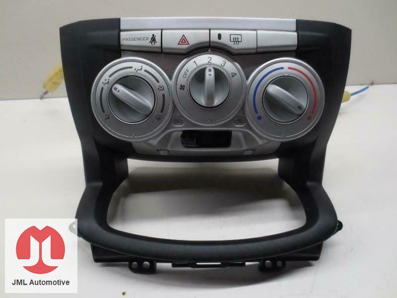 KACHEL VERWARMING BEDIENINGSPANEEL DAIHATSU SIRION 2, Auto-onderdelen, Dashboard en Schakelaars, Gebruikt, Daihatsu, -, -