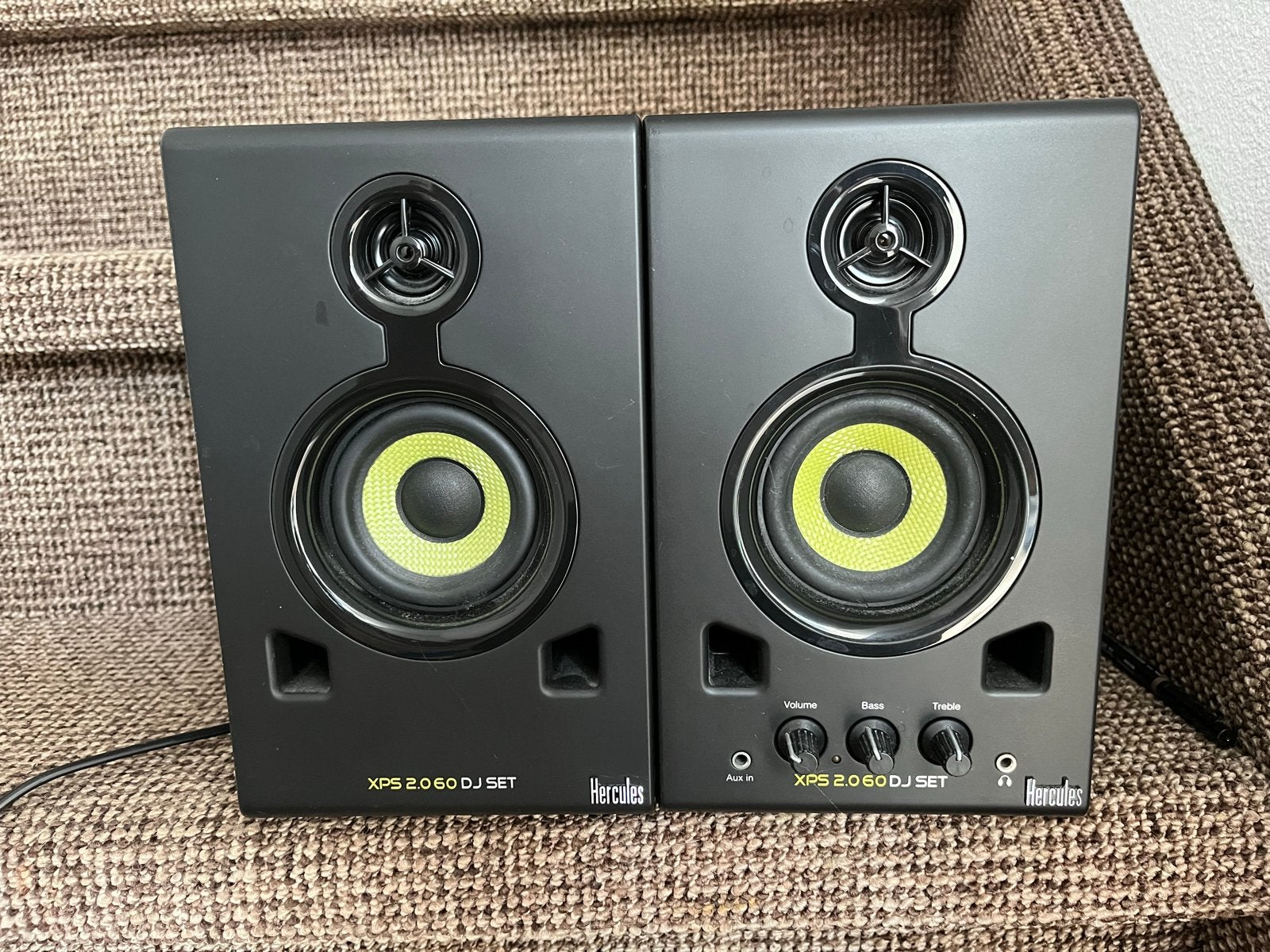 Hercules XPS 2.0 60 DJ Set speakers - Zo goed als nieuw, Audio, Tv en Foto, Luidsprekers, Stereo speakers, Zo goed als nieuw, AUX-ingang