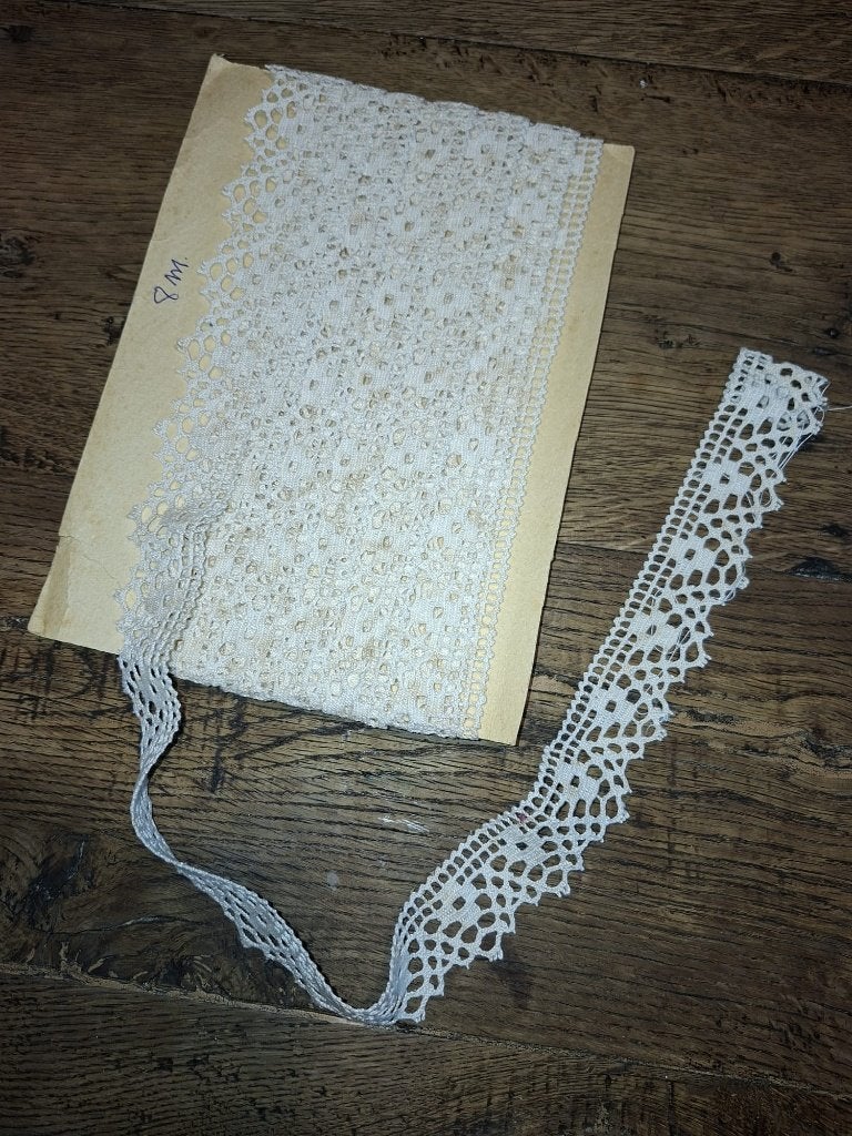8 M, oude ecru kant, begin 1900, Ophalen of Verzenden