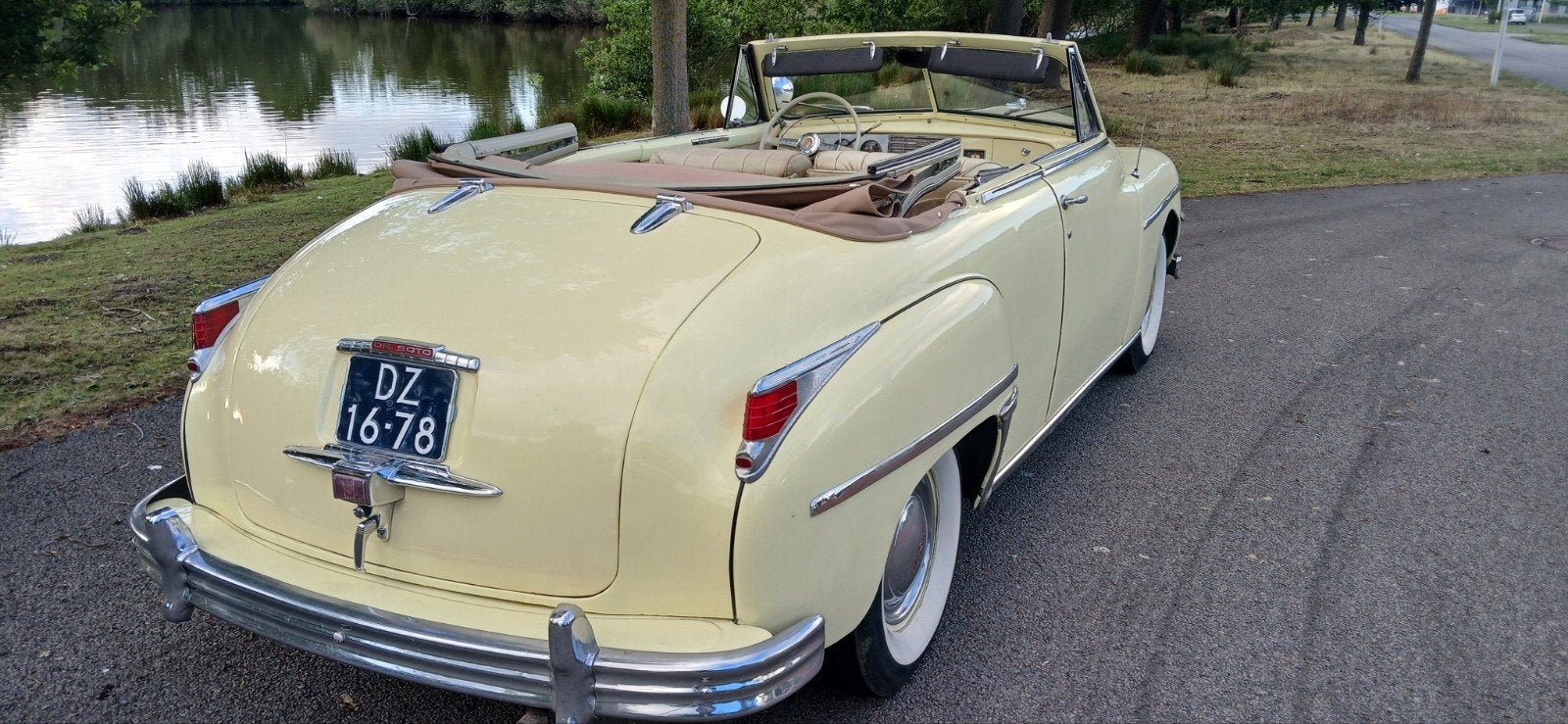 CHRYSLER DE SOTO CABRIOLET 1949 CHEVY 1947 OLDS 1968 CORDOBA, foto 2