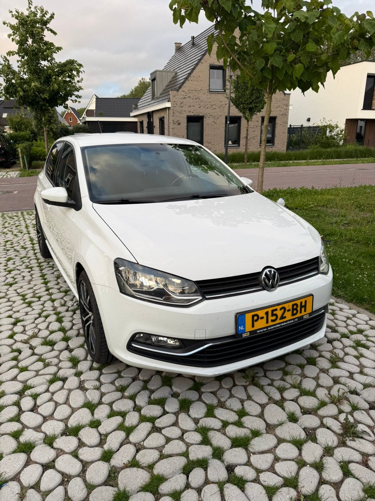 Volkswagen Polo 2017 Wit, 21 km/l, 40 €/maand, 1039 kg, Wit