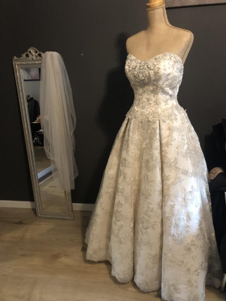 Te koop trouwjurk, Kleding | Dames, Trouwkleding en Trouwaccessoires, Zo goed als nieuw, Trouwjurk, Wit, Ophalen