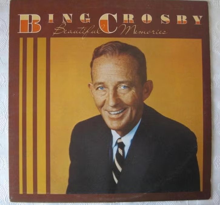 5. LP Bing Crosby Beautiful Memories 1977, Ophalen of Verzenden, Zo goed als nieuw, 12 inch