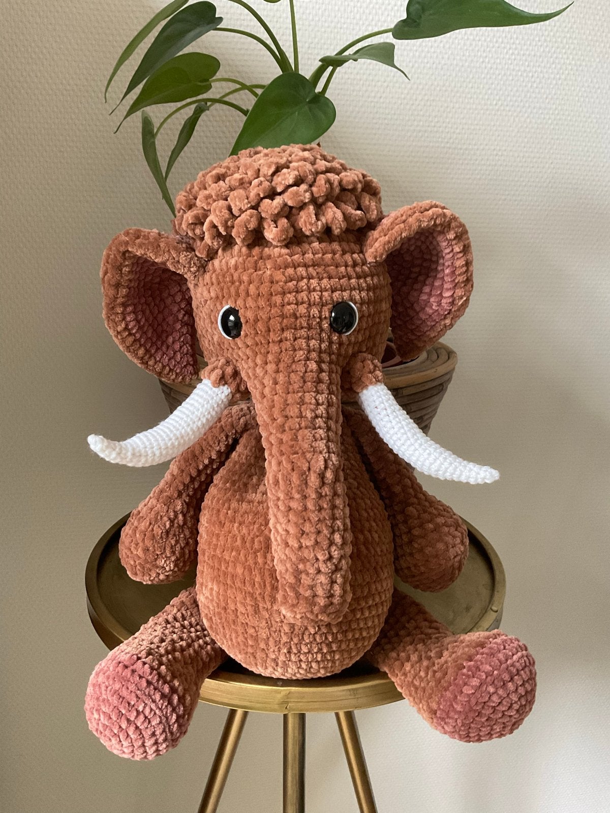 Zelfgehaakte mammoet knuffel Ice Age, Handgemaakt, Nieuw, Ophalen of Verzenden, Middelgroot (20 tot 80 cm)