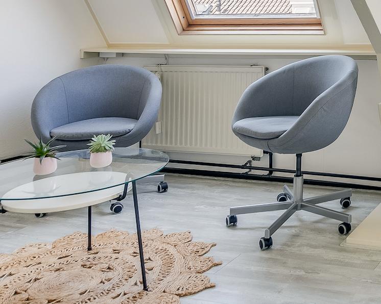 2 Ikea stoelen, Ophalen, Zo goed als nieuw, Stof, Vijf, Zes of meer stoelen