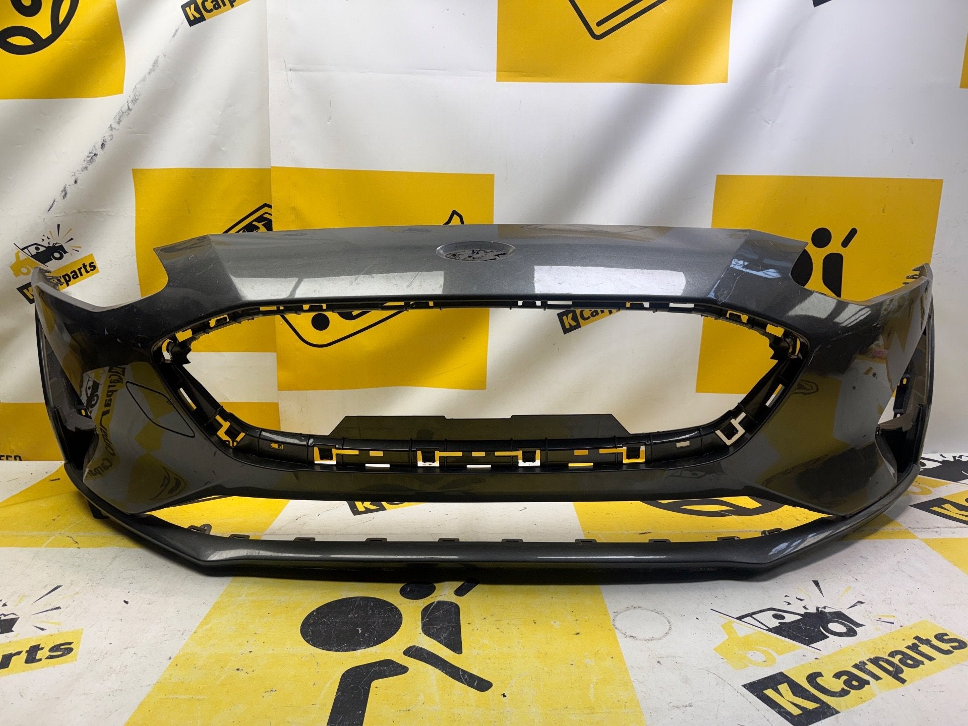 Voorbumper Ford Focus Mk4 2018+ JX7B-17757-A bumper, Auto-onderdelen, Gebruikt, Voor, Info@ford.com, Ophalen of Verzenden