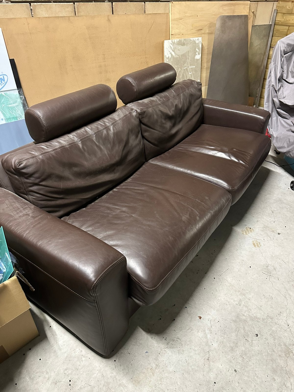 Bruin lederen bank, Ophalen, Gebruikt, Driepersoons, 200 tot 250 cm