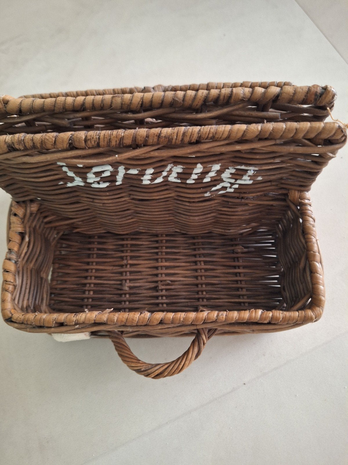 Riviera Maison Serving Mand - Gewild Item!, Gebruikt, Mand, Ophalen of Verzenden, Riet