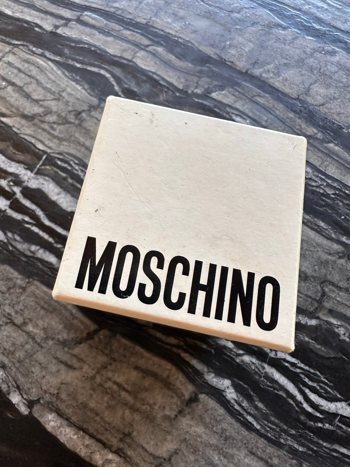 Vintage Moschino koffer clips in goudkleur, Verzenden, Gebruikt