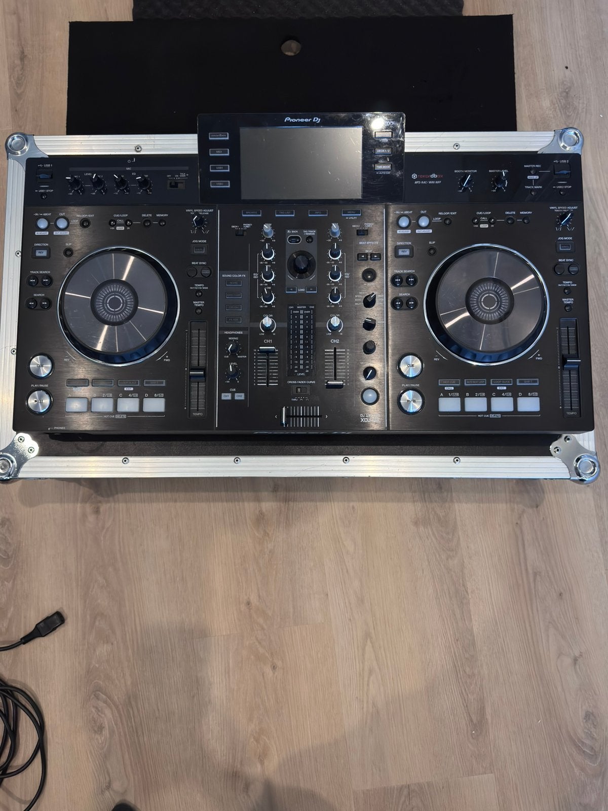 Pioneer xdj rx, met flightcase en tas, Muziek en Instrumenten, Dj-sets en Draaitafels, Zo goed als nieuw, Dj-set, Pioneer, Ophalen