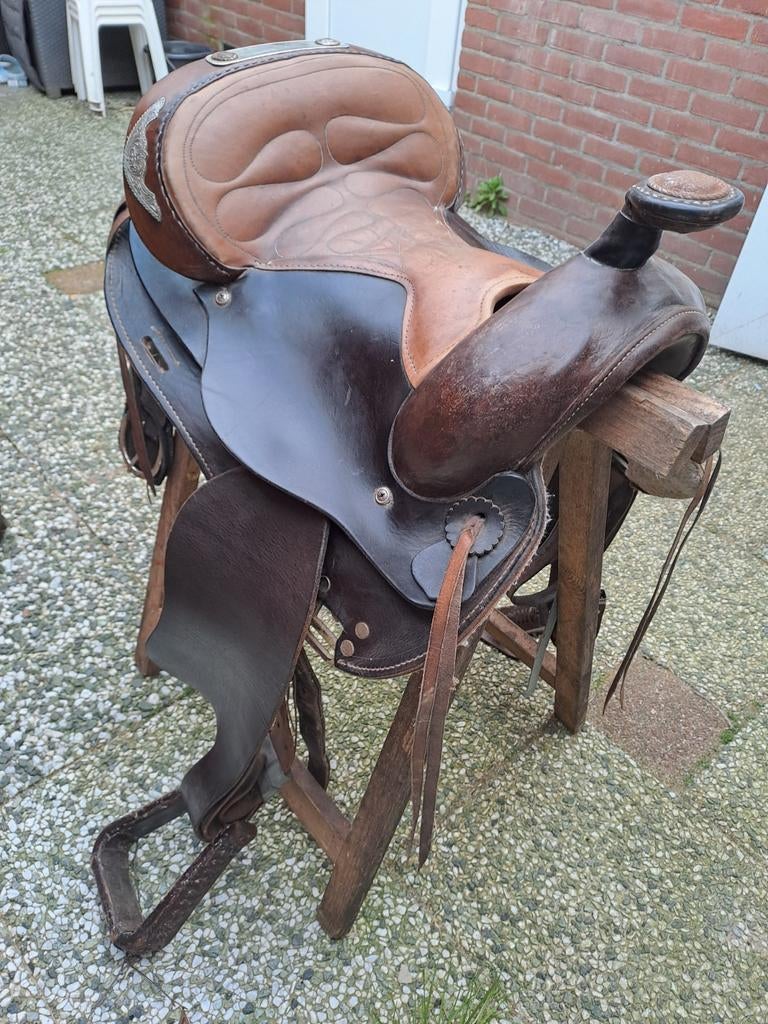 Westernzadel met singel, Dieren en Toebehoren, Paarden en Pony's | Zadels, Ophalen, Zo goed als nieuw, Western