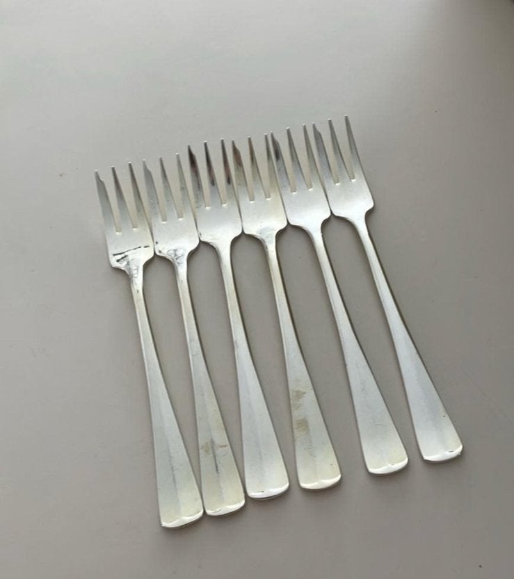 Verzilverde fruitvorkjes/ taartvorkjes Haags lofje, Sola, Gebaksvork, Los bestek, Ophalen of Verzenden