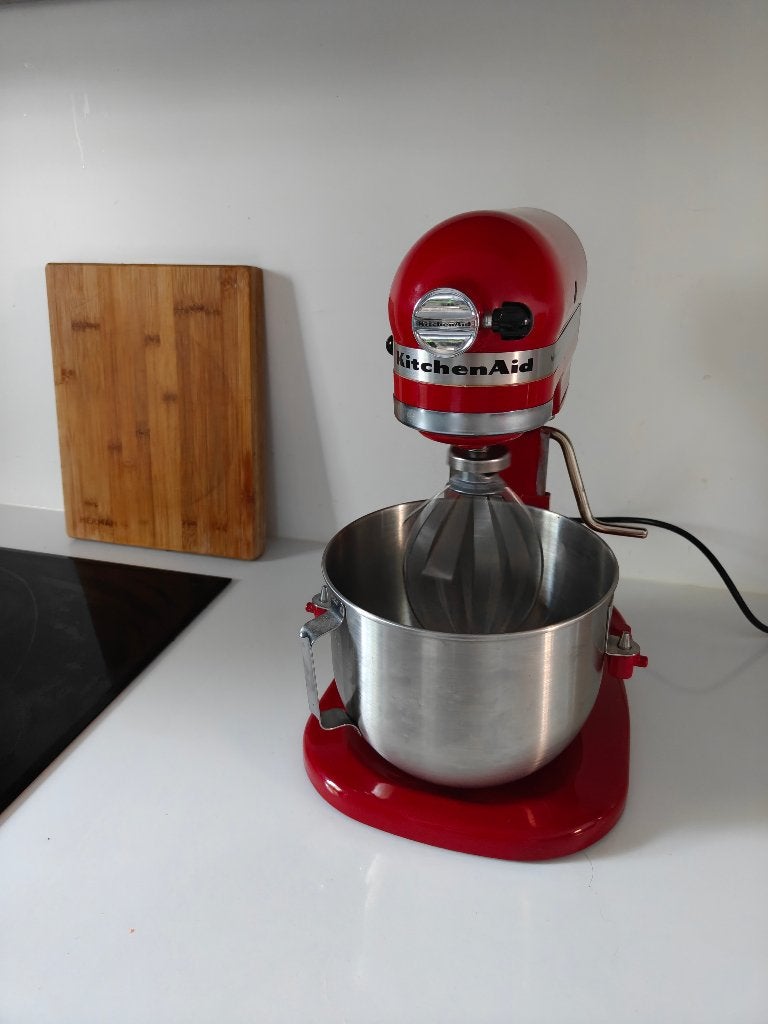 Kitchenaid Heavy Duty Mixer Rood, 4 liter of meer, Ophalen, Zo goed als nieuw, 3 snelheden of meer