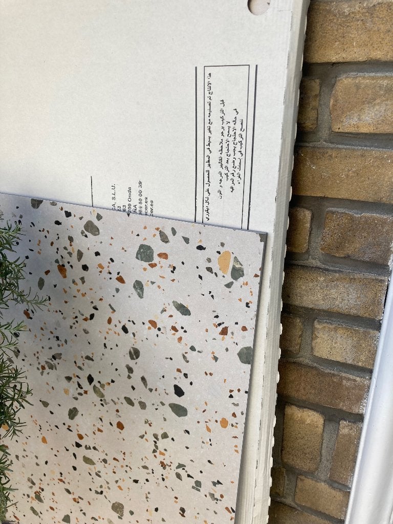 Terrazzo tegels (voor bijv badkamer), Doe-het-zelf en Verbouw, Tegels, Ophalen, 60 cm of meer, Nieuw, 5 tot 10 m²